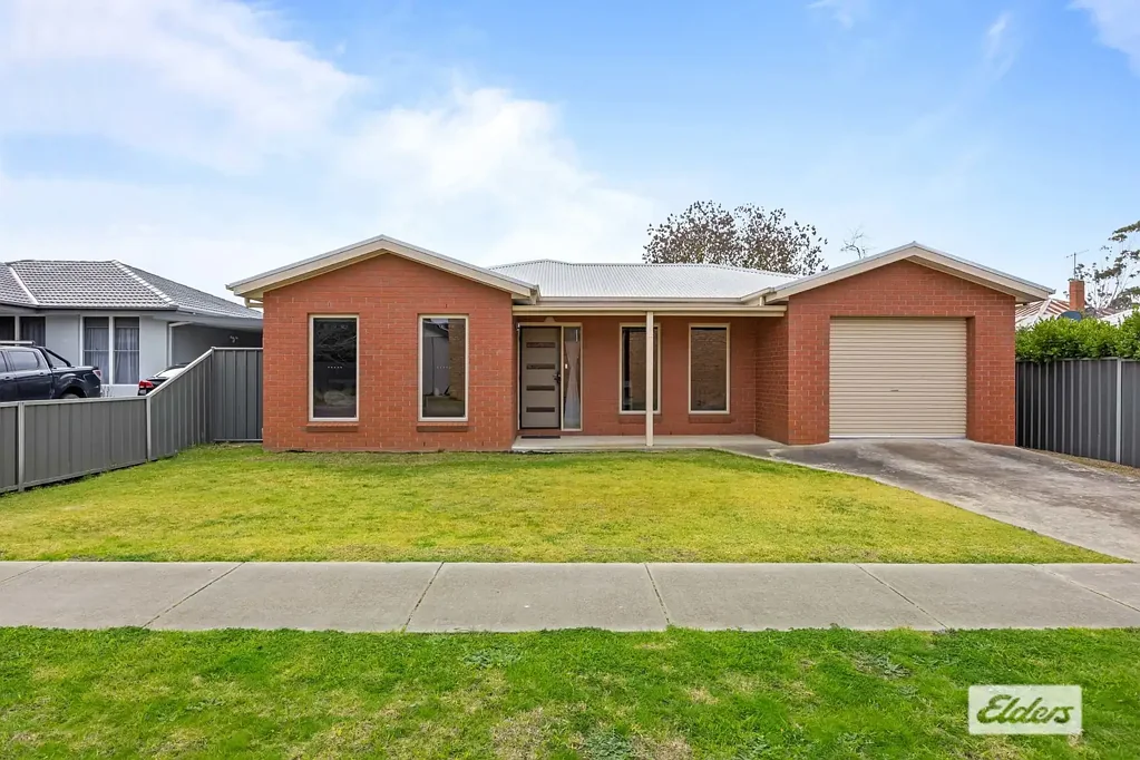 Ararat 3房  Wonderful townhouse / unit