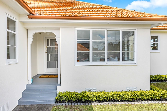 1/7 Neville Street, Point Chevalier, Auckland City