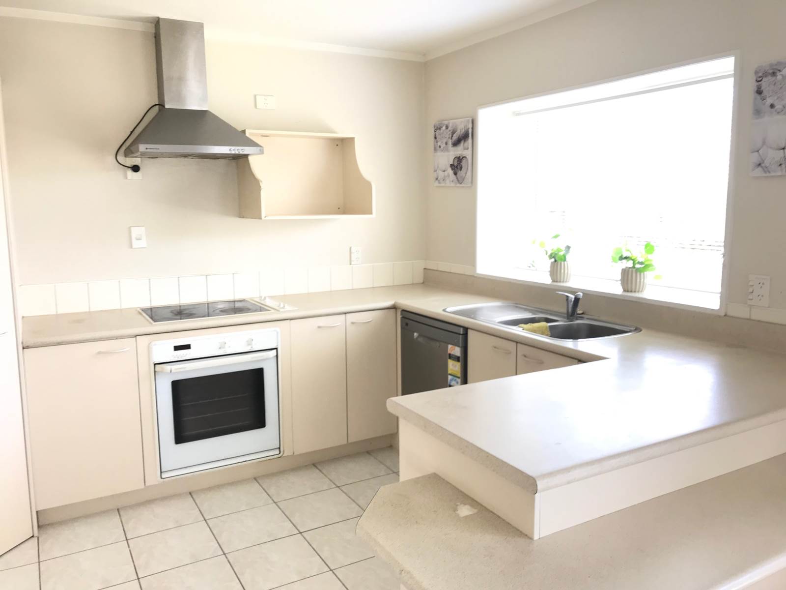 1/236 Cascades Road, Botany Downs, Auckland - Manukau, 3 غرف, 2 حمامات, House