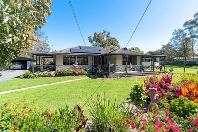 ਬਾਹਰੀ - 20 Facey Road, Devon Meadows, VIC 3977