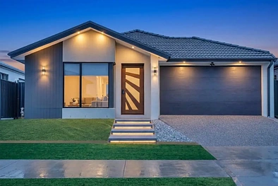 Kalkallo 4 Slaapkamer Brand New family Home with 2 Living
