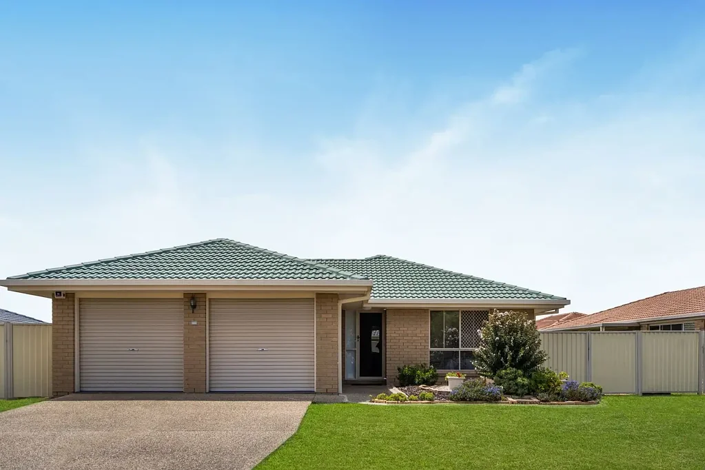 74 Kilsay Crescent, Meadowbrook, QLD 4131