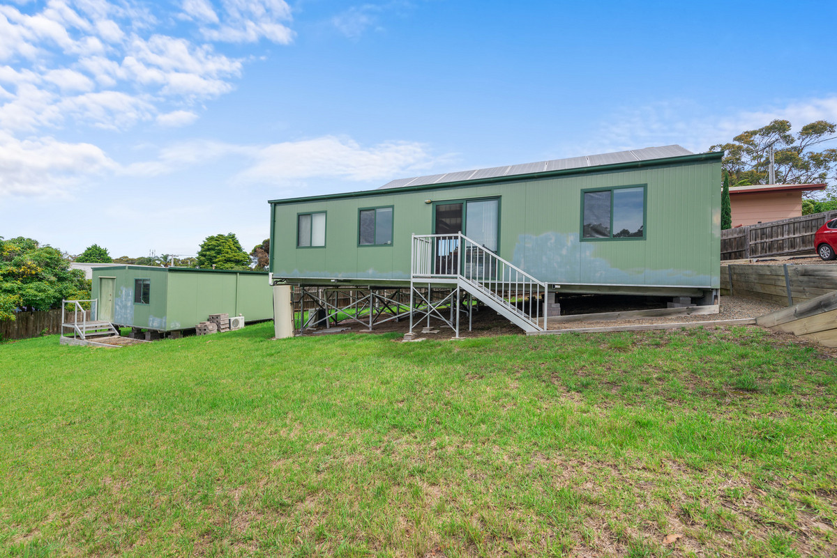 68 OCEAN VIEW PDE, LAKES ENTRANCE VIC 3909, 0房, 0浴, House