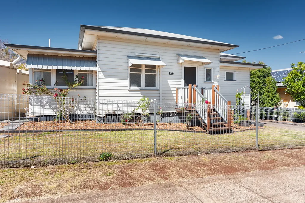 Charming Mount Lofty Home with Original Character