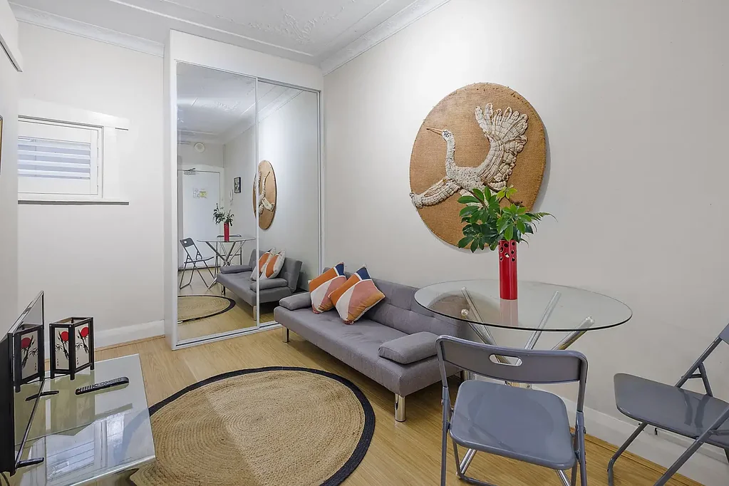 Rushcutters Bay "Potts Point Pad – Perfect First Home or Savvy Investment"