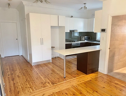 16a Vincents Avenue, Arncliffe, South Western Suburbs, 2房, 1浴, House