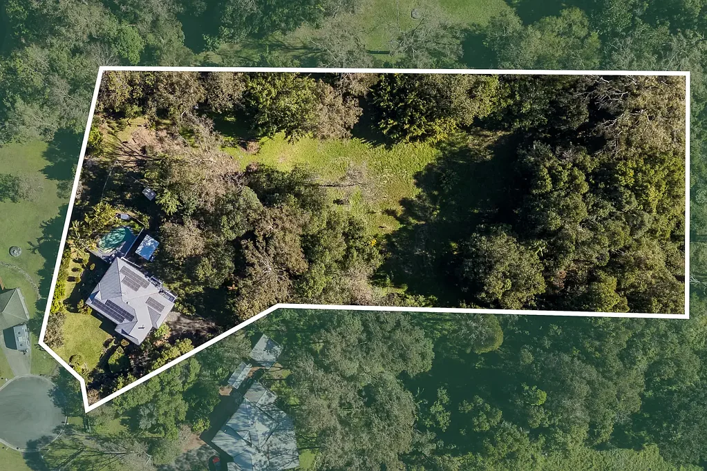 Highvale 4ਬੈੱਡਰੂਮ Acreage heaven with dual living options and running creek