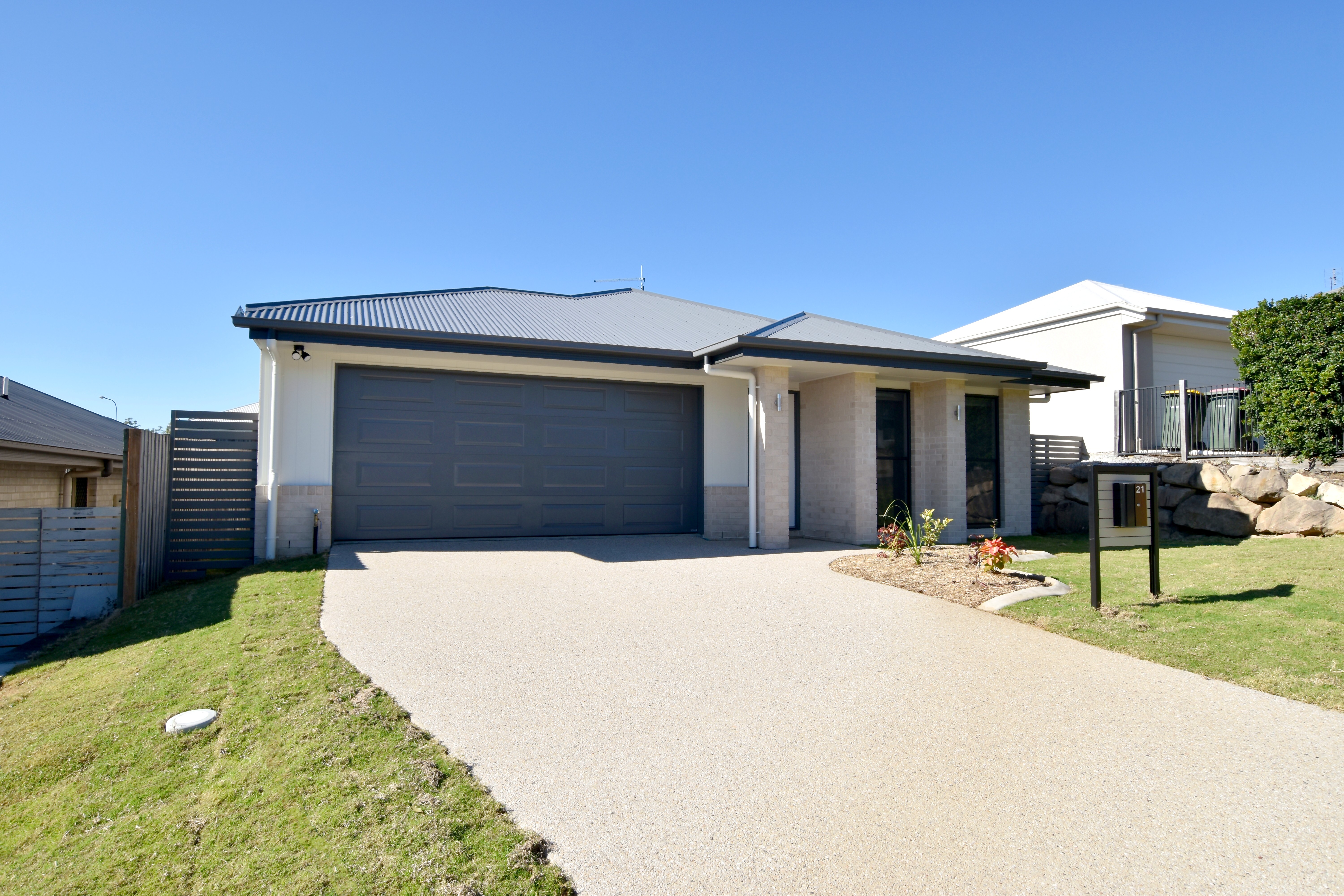 21 KOOLIVOO PDE, BOYNE ISLAND QLD 4680, 0 રૂમ, 0 બાથરૂમ, House