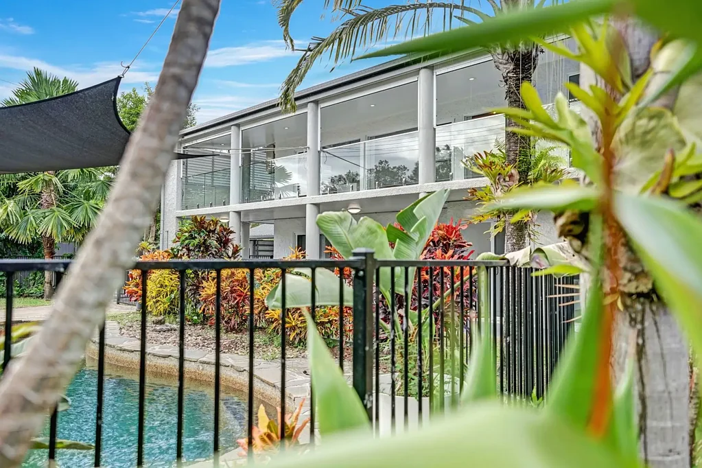 OPEN FOR INSPECTION |  5 JUNE 2025 04:30 PM