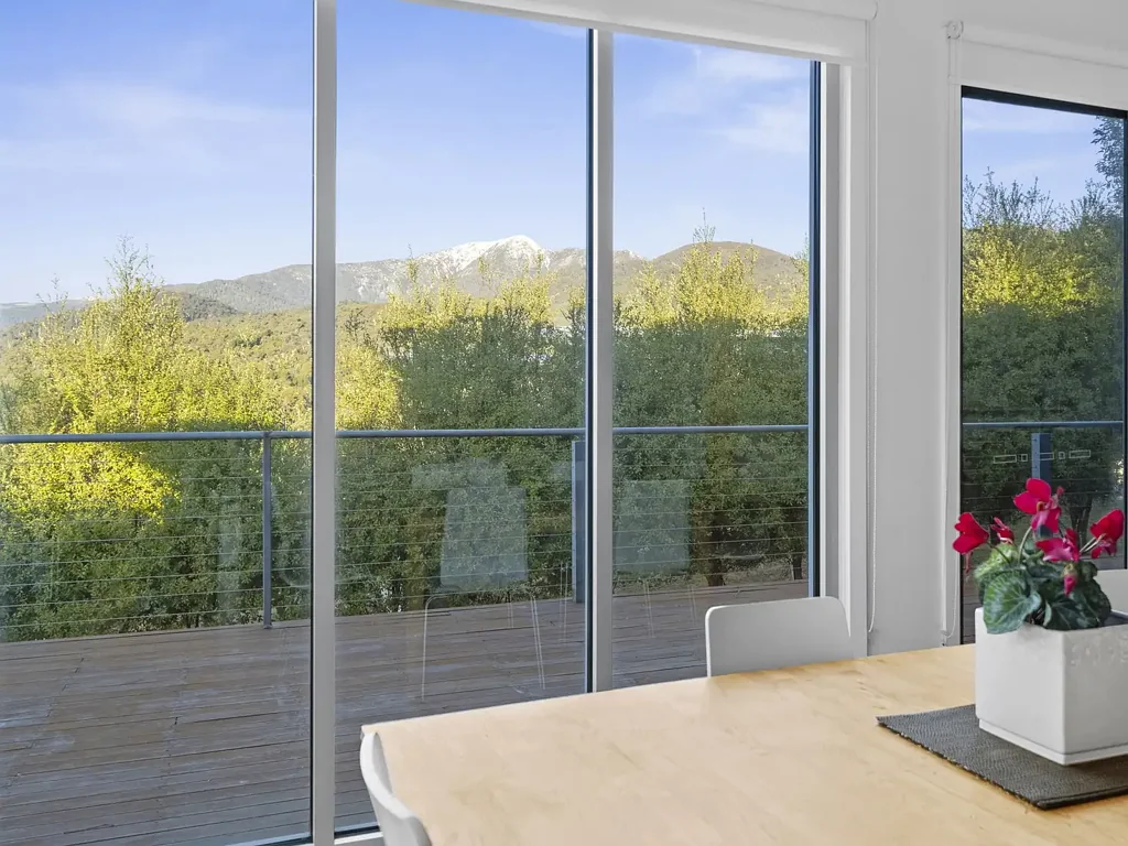 39 Alpine Ridge Drive, Merrijig, VIC 3723