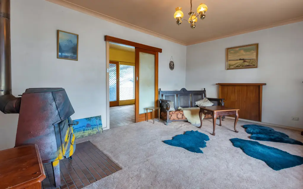 Holden Hill 3 Bedroom Wow- Endless Opportunities