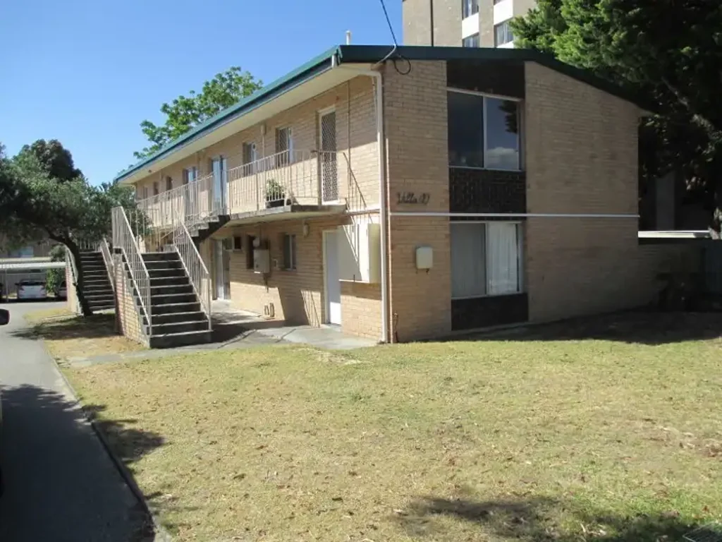 1 bedroom unit in the prime location of Victoria Park