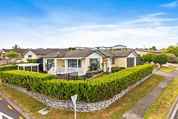 10 Karika Place, Massey