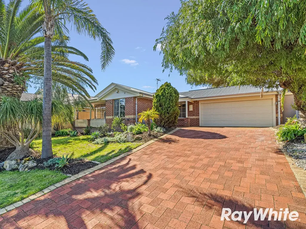 14 Gannet Rise, Halls Head, WA 6210