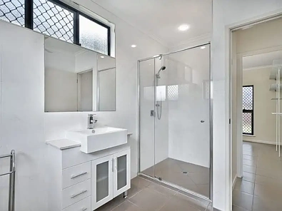 9 Mcfarlane Drive, Kanimbla, QLD 4870, 5 phòng ngủ, 2 phòng tắm, House