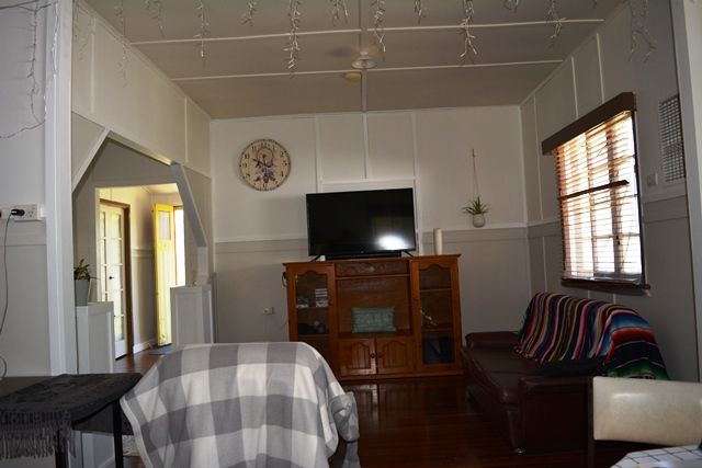 7 THISTLE ST, BLACKALL QLD 4472, 0 침실, 0 욕실, House