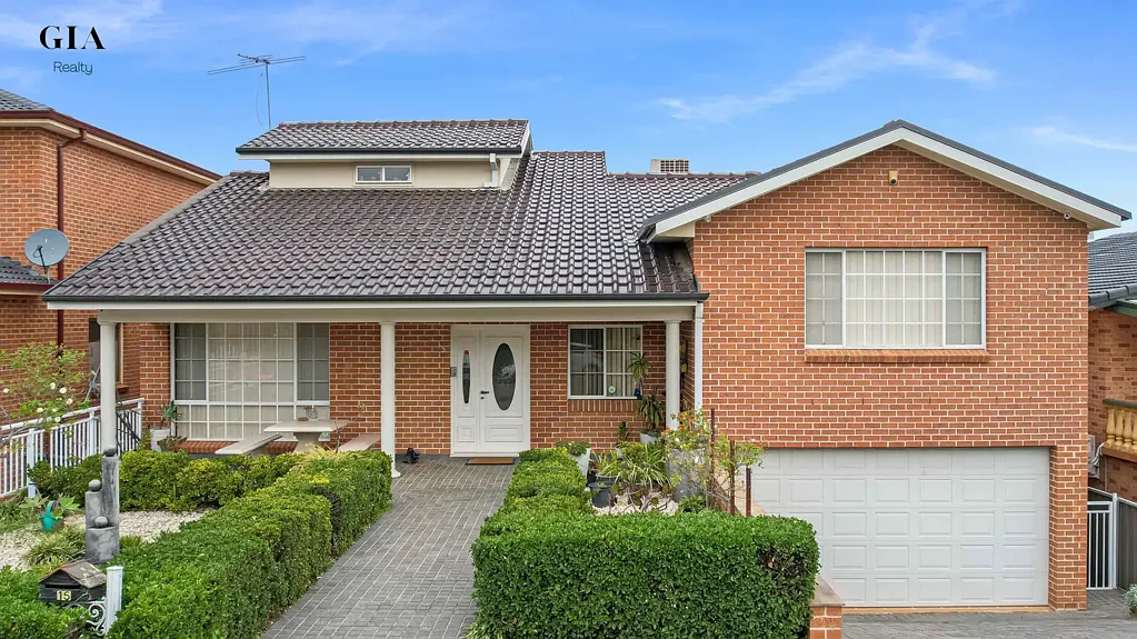 15 Wagstaff Street, Edensor Park, NSW 2176