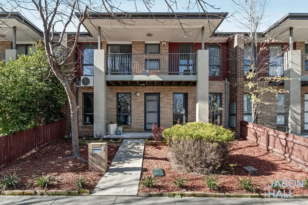 Forde 4 Bedroom The Brief: Ideally located in the heart of Forde