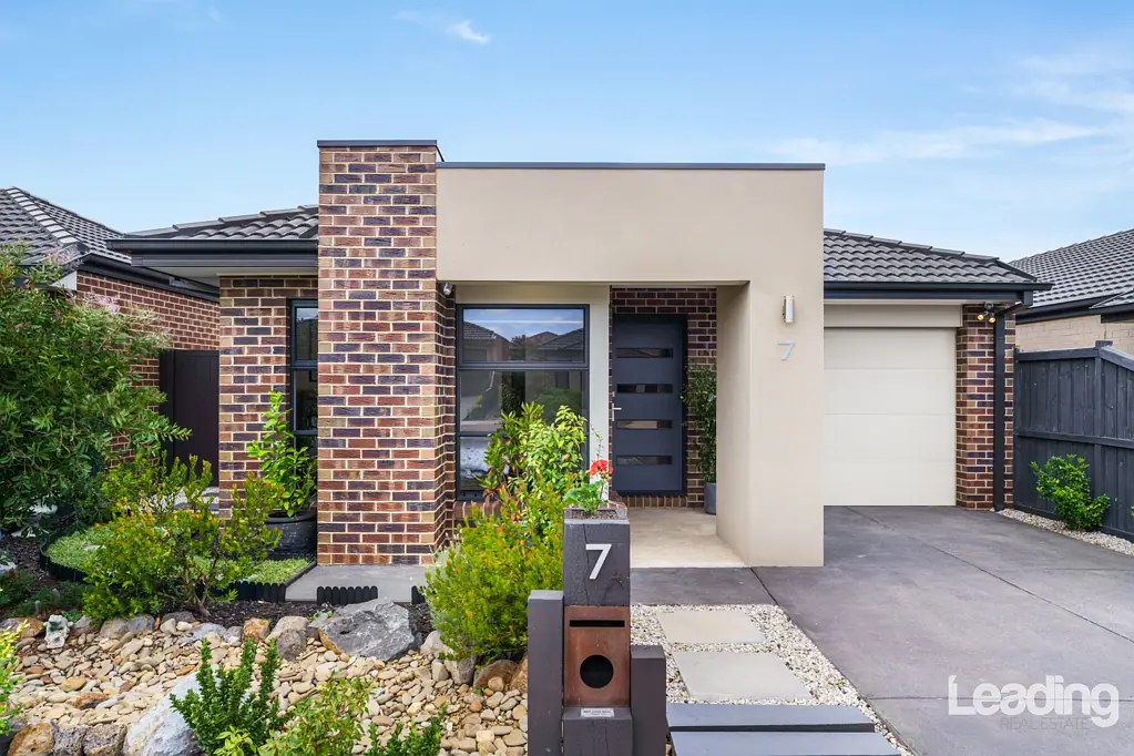 7 Fragrant Street, Sunbury, VIC 3429