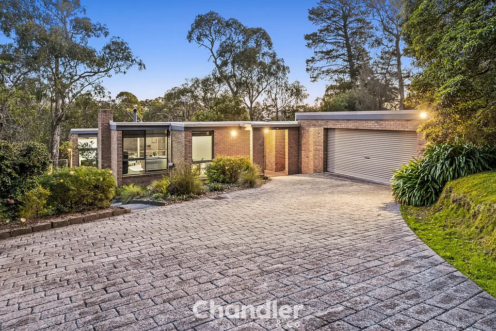 Upwey 4બેડરૂમ Architecturally Designed Mid-Century Living on 3,129sqm