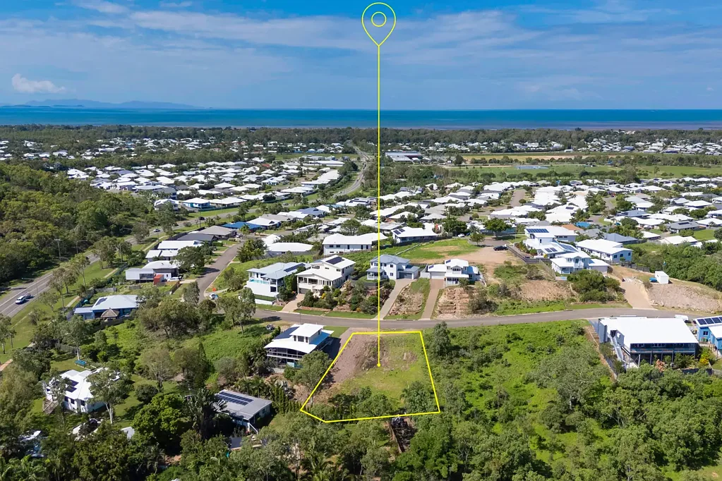 41 Deedes Crescent, Bushland Beach, QLD 4818
