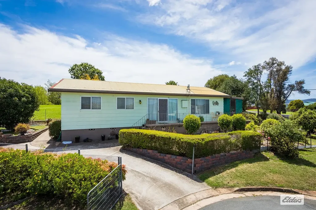 41 Anderson Drive, Bega, NSW 2550