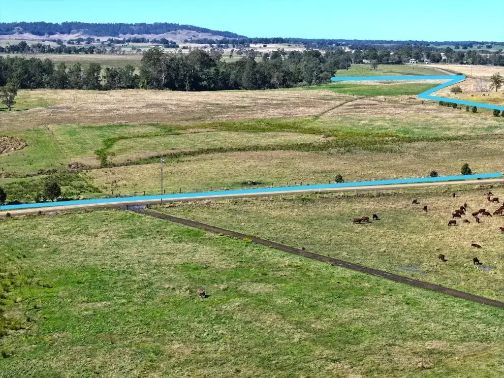 Stratheden 305 ACRES OF TOP CATTLE COUNTRY