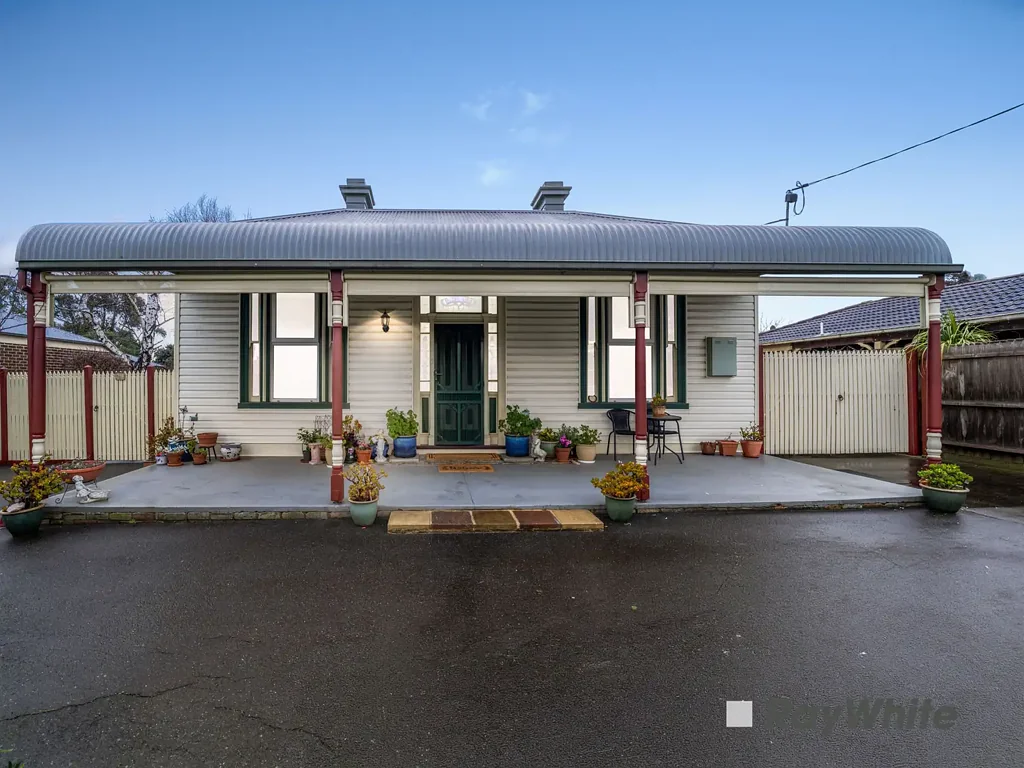 Cranbourne 4कमरा Rare Character Meets Family Comfort - Cranbourne's Best Kept Secret