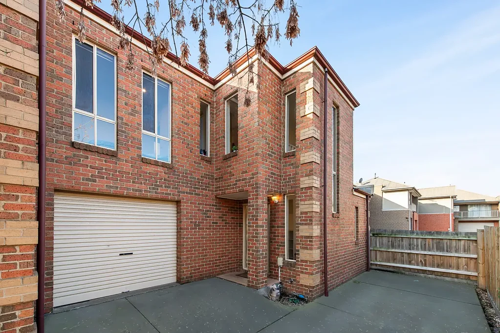West Footscray 3 Bedroom Boutique Bliss