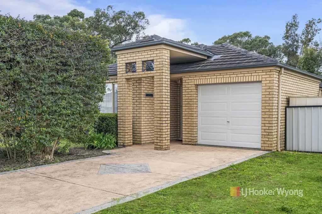 Blue Haven 3 Bedroom Freshly Updated and Ready to Impress � Ideal for First Home Buyers, Investors or