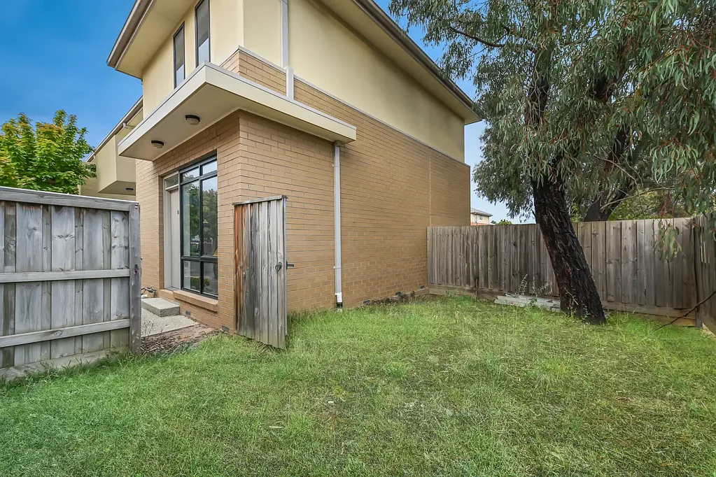 10 Leaf Court, Clayton, VIC 3168