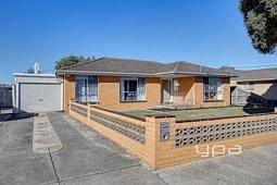 24 Burbank Avenue, Gladstone Park