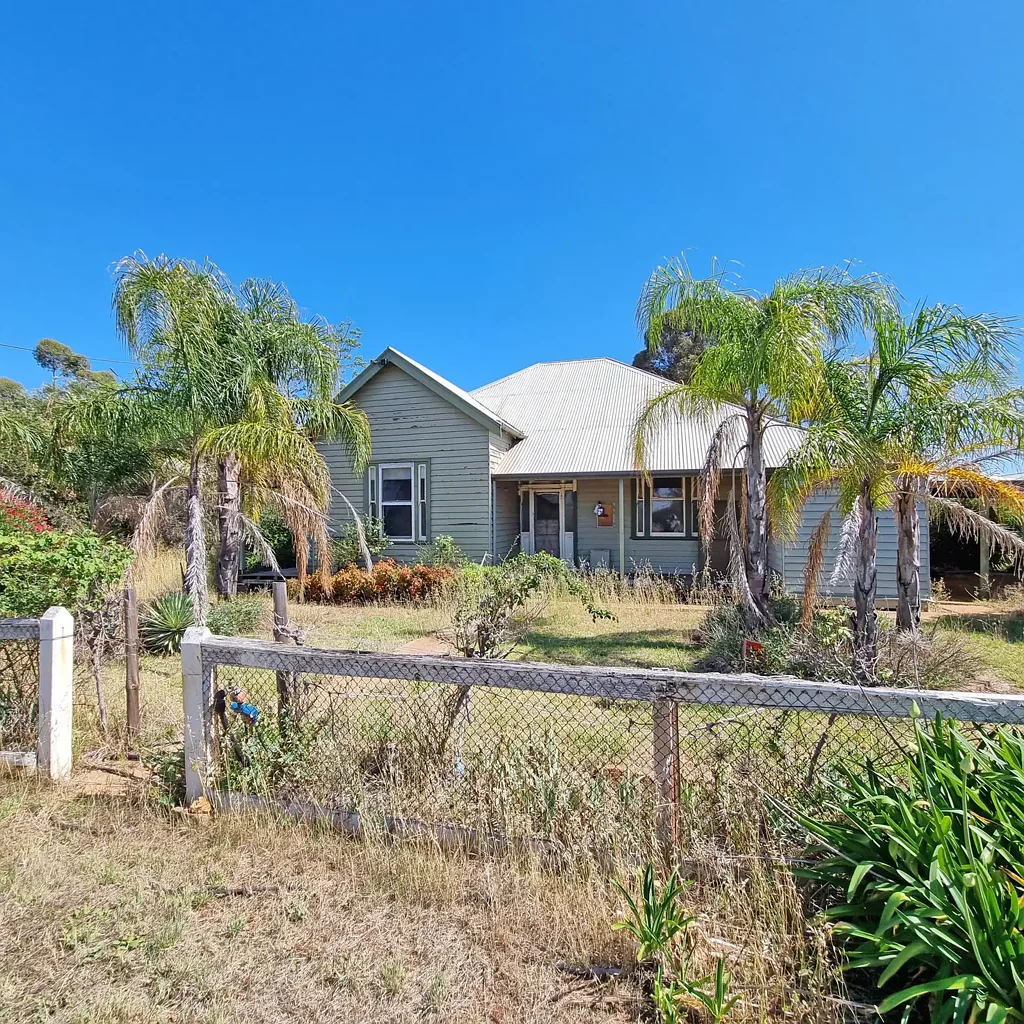 Quambatook  Rural Lifestyle Property with 36 acres