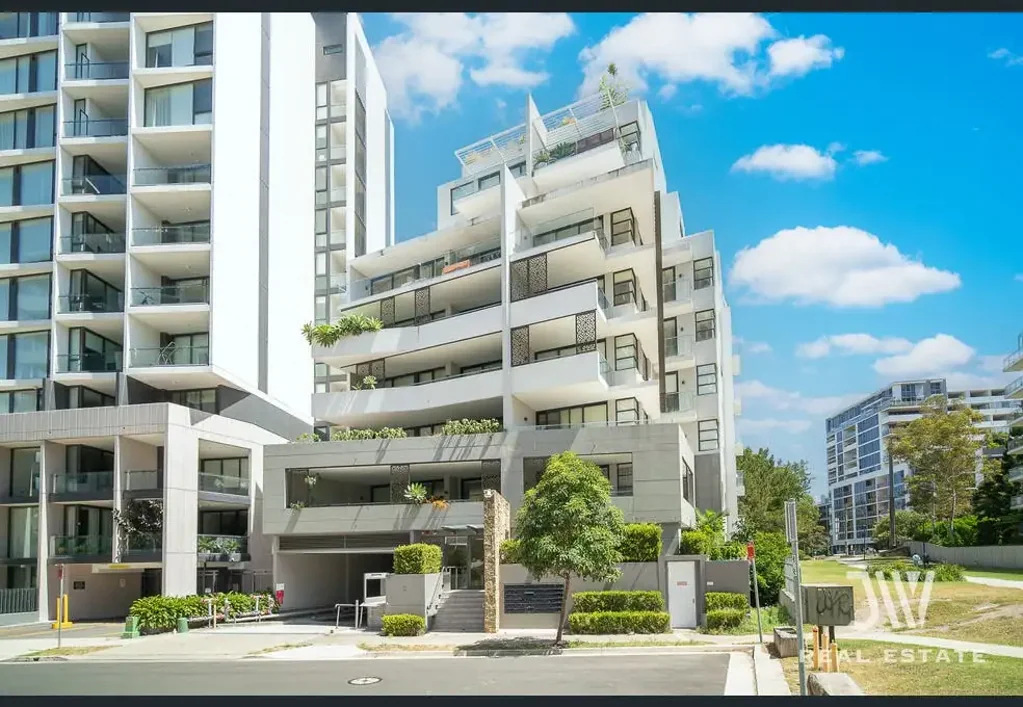 Spacious 2 Bed in Prime Location!