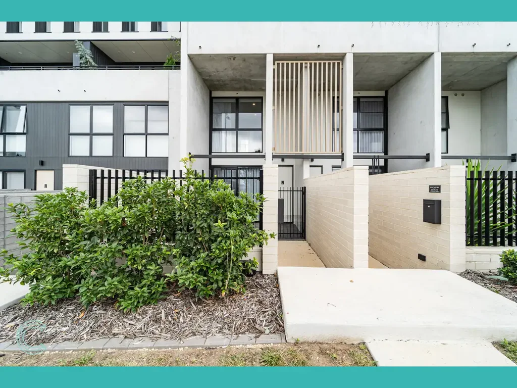 Luxury Townhouse - Denman Prospect