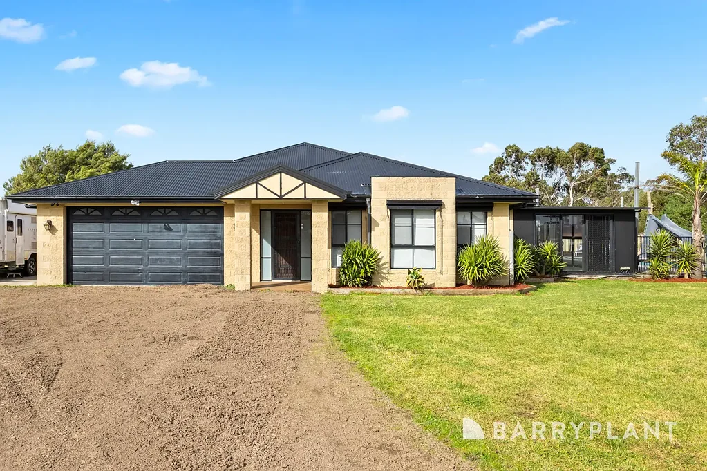 435 Bass Highway, Lang Lang, VIC 3984