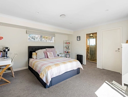 11 & 11A Quibray Place, Botany Downs, Manukau City, 6 ਕਮਰੇ, 3 ਬਾਥਰੂਮ, Home & Income