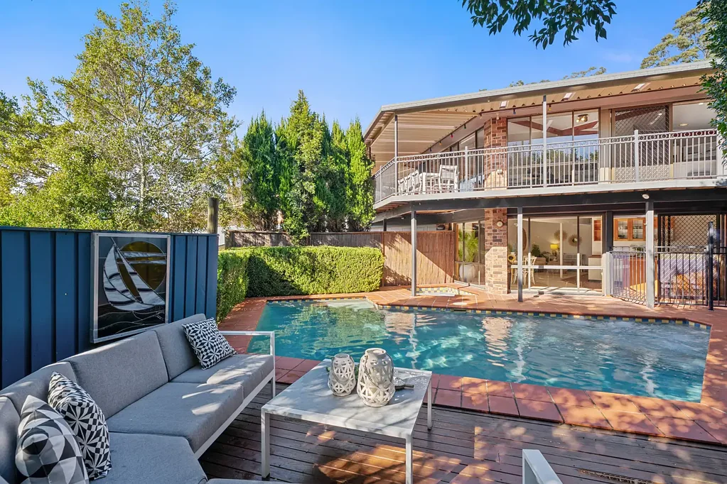 Narara 4chambre A Coveted Family Sanctuary Where Architectural Design Meets Resort-Style Living