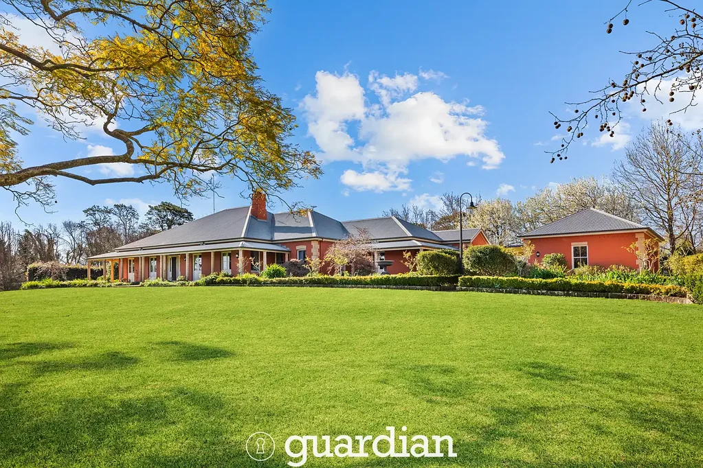 Arcadia 7 Bedroom One of Sydney's finest dual-occupancy acreage estates