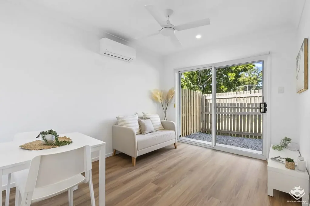 FURNISHED STUDIO APARTMENT & ALL BILLS INCLUDED IN RENT