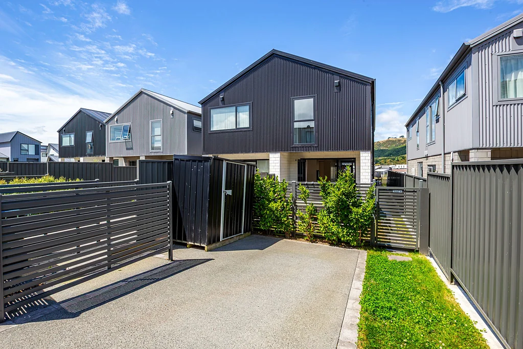 Porirua 3غرفة نوم Best Buy - Immaculate Modern Home