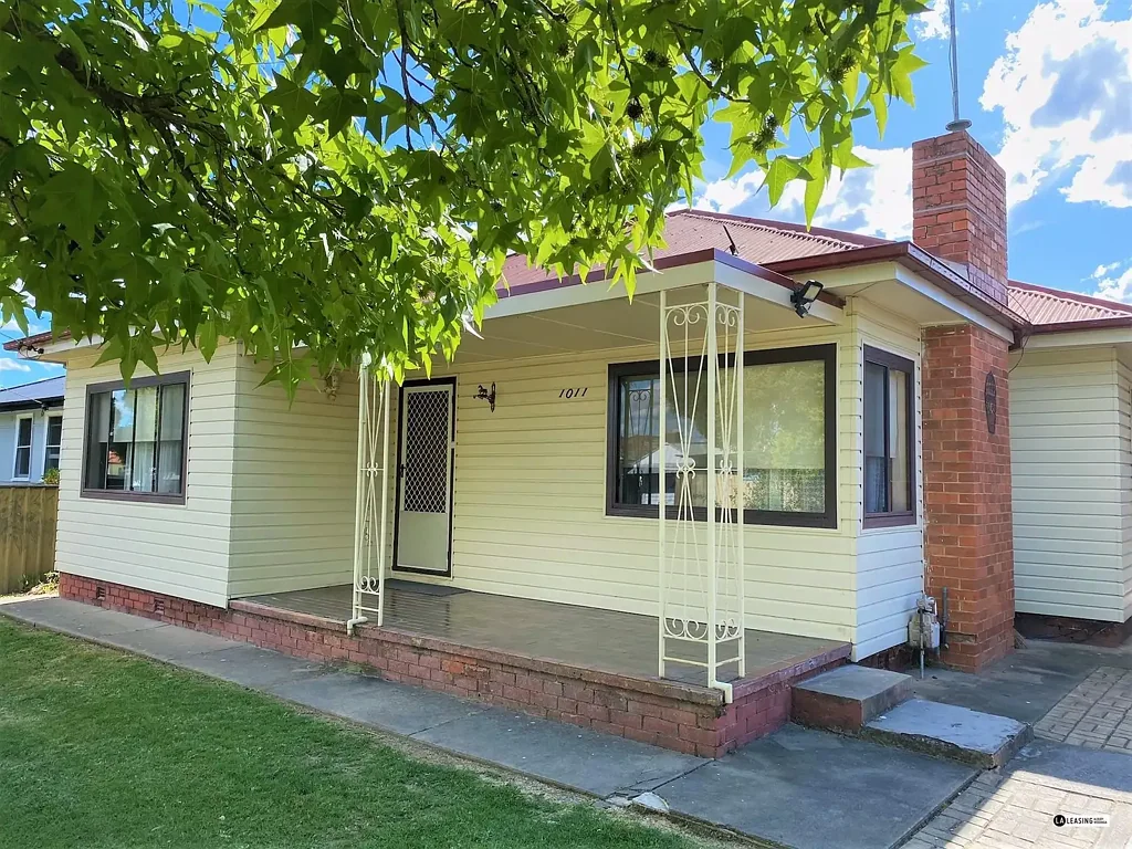 Spacious Home with 3 Bedrooms