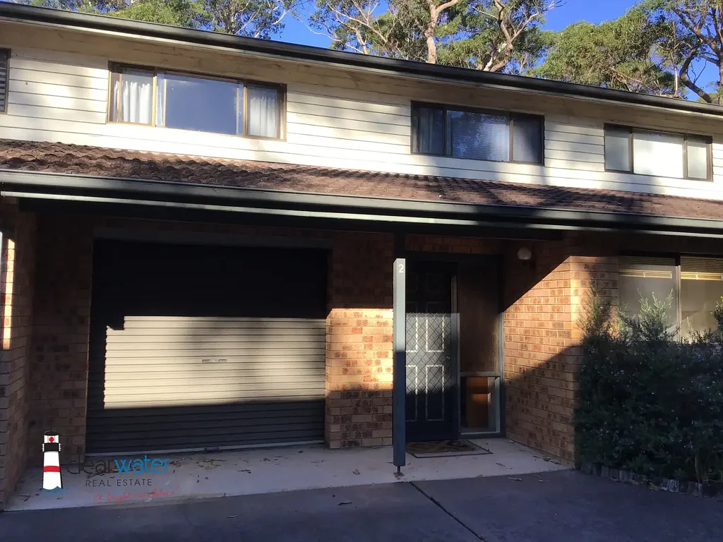 For Rent - 2 Bed Unit @ Moruya Heads