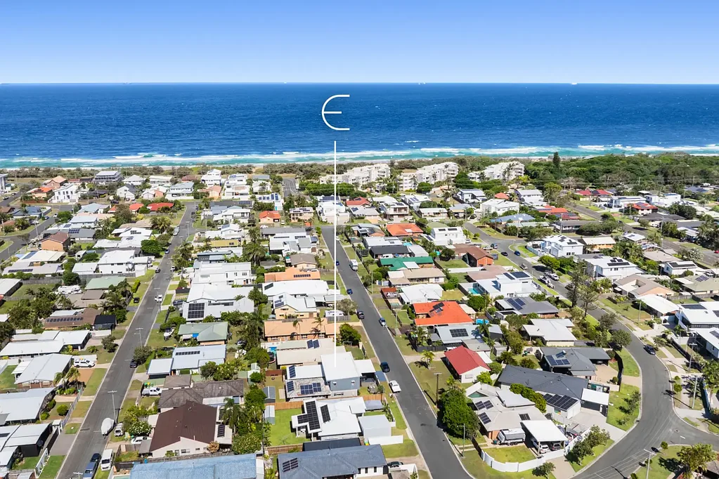 19 Baleara Street, Buddina, QLD 4575, 5 Schlafzimmer, 3 Badezimmer, House