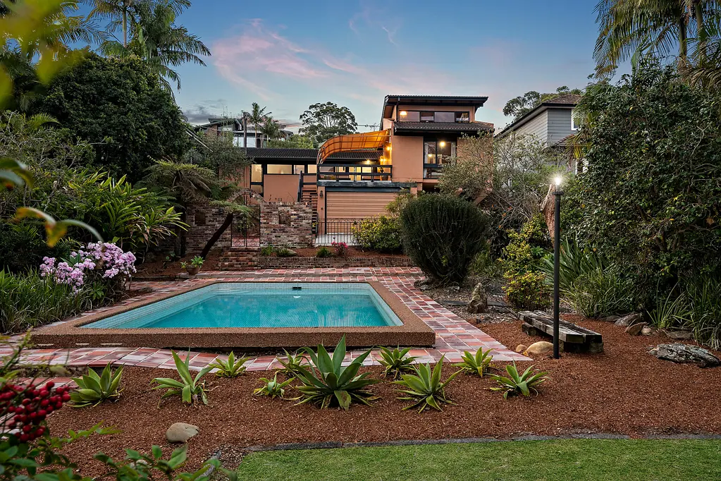 1 Harvey Street, Seaforth, NSW 2092