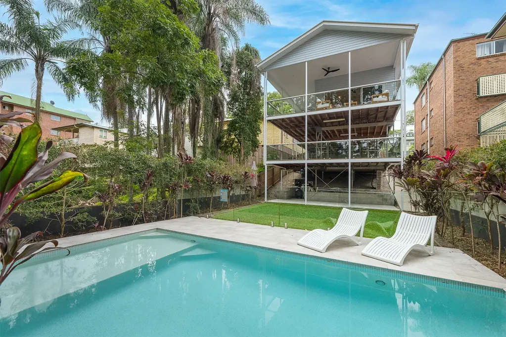 Auchenflower 4Habitaciones Renovated Queenslander in a Prime Inner City Location