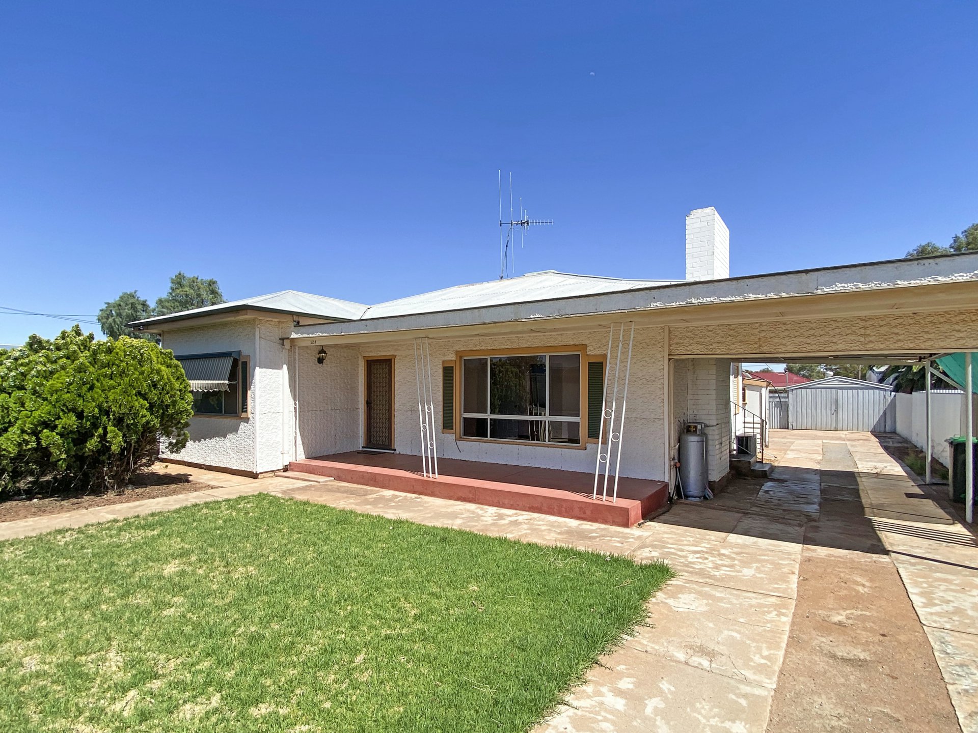 124 NEWTON LANE, BROKEN HILL NSW 2880, 0部屋, 0バスルーム, House