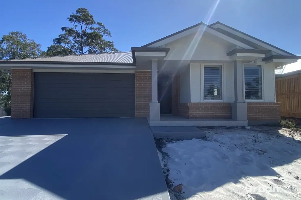 Four Bedroom Home for Lease in Bellbird.