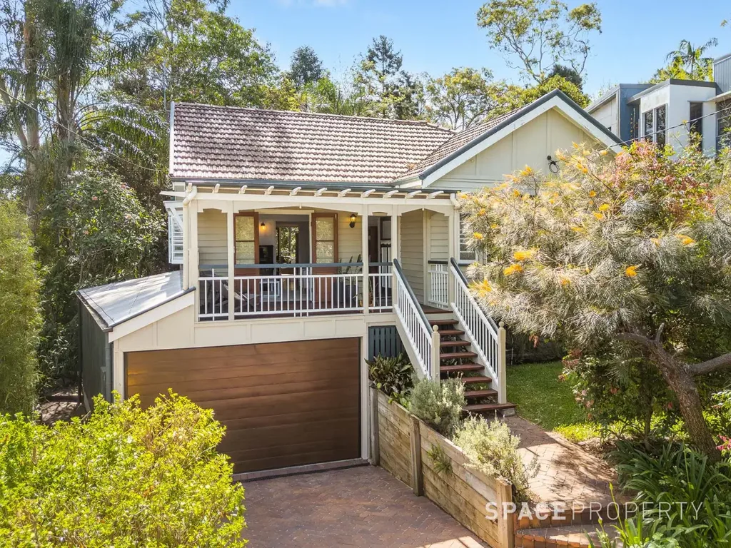 9 Campion Avenue, Bardon, QLD 4065