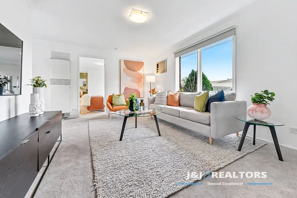 Narre Warren 4chambre Fully Renovated in Court Location